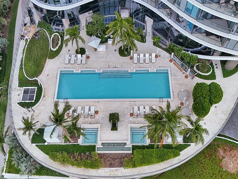 15701 Collins Ave #4802 — Photo 39