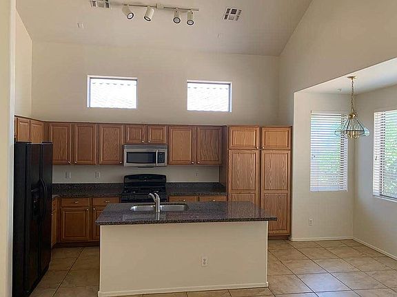 4th image of 16218 N 102nd Way