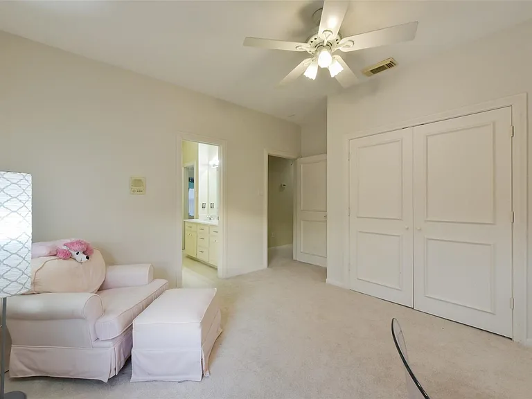 14810 Tumbling Falls Ct — Photo 19