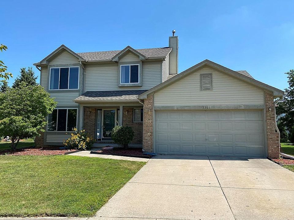 1st image of 3361 Milcroft Ct #32