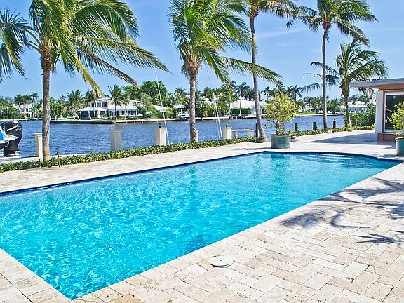 Large 32'x16' Heated Pool