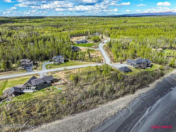 2nd image of 7061 S Hayfield Rd