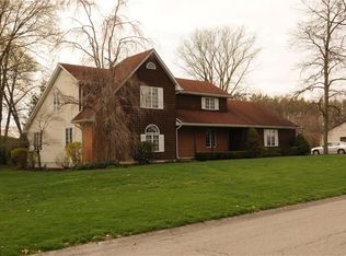 342 Camelot Dr, Urbana, OH 43078