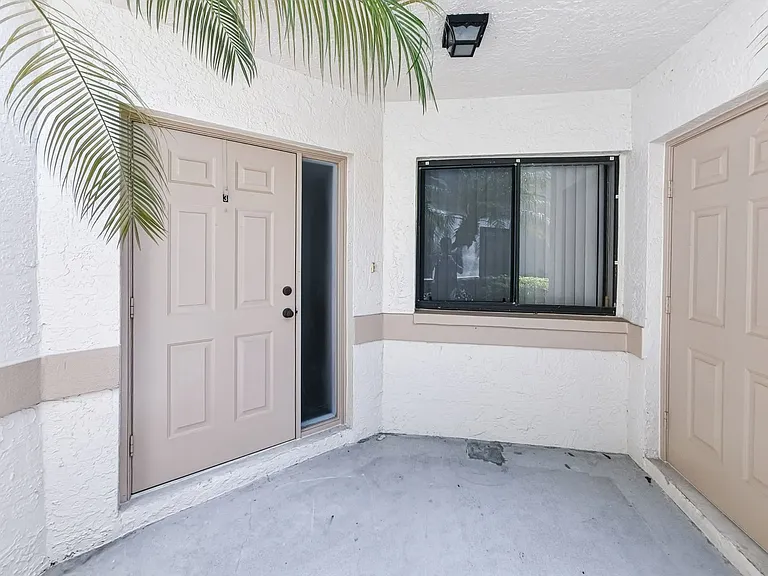 191 Bennington Dr #3 — Photo 41