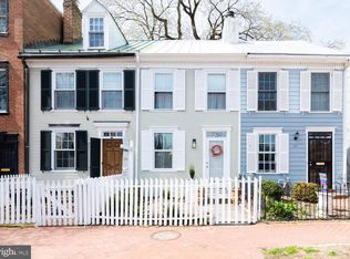 739 10th St SE, Washington, DC 20003