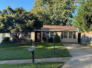 821 Macsherry Dr, Arnold, MD 21012