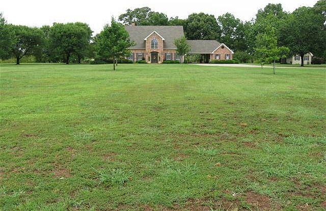 1st image of 285 Davis Lake Dr