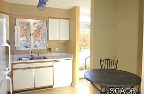 5th image of 10 Henlopen Gdns