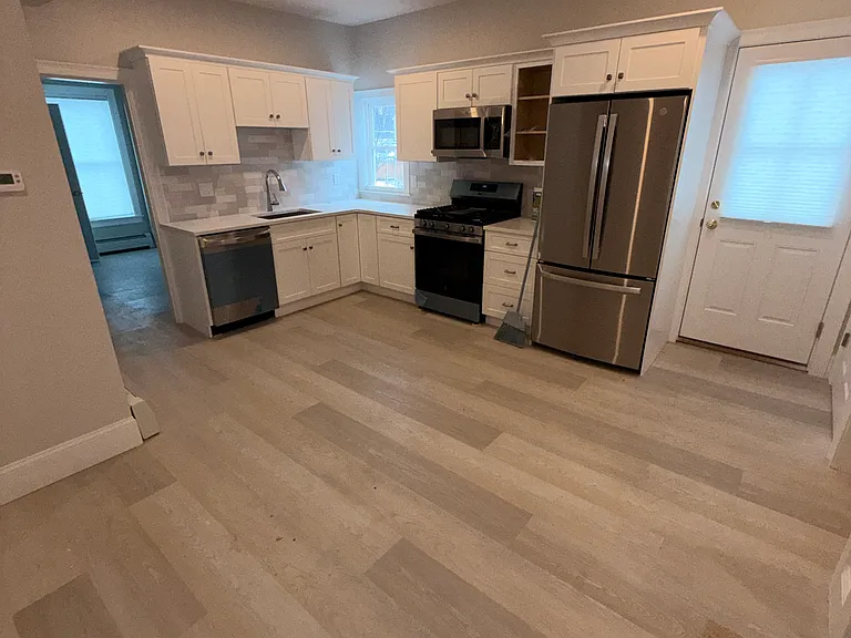 1244 Furnace Brook Pkwy #1 — Photo 5