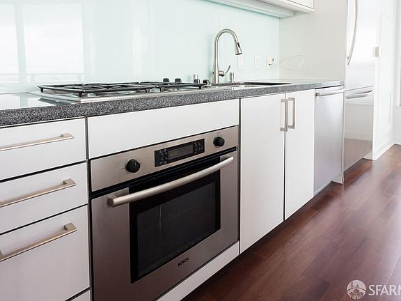 5th image of 301 Main St #22D
