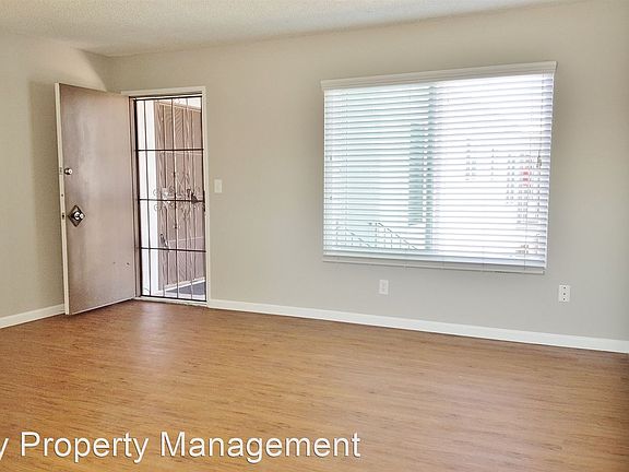 3rd image of 4128 Wabash Ave APT 24
