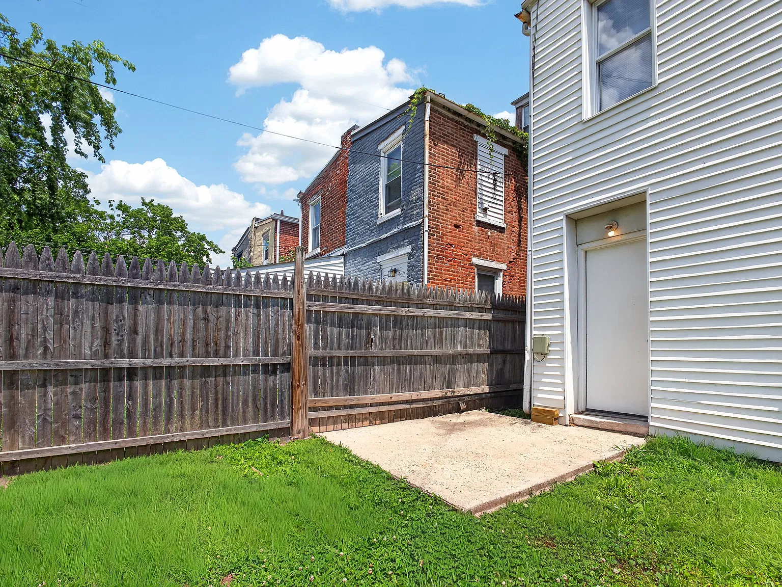 109 North Warren Street - 1 — Photo 2