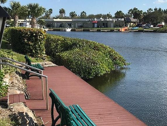 3rd image of 2800 Indian River Blvd