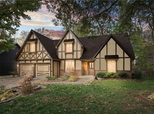 500 N Clayview Dr, Liberty, MO 64068