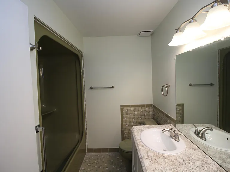 1824 N Washington Ave #106 — Photo 4