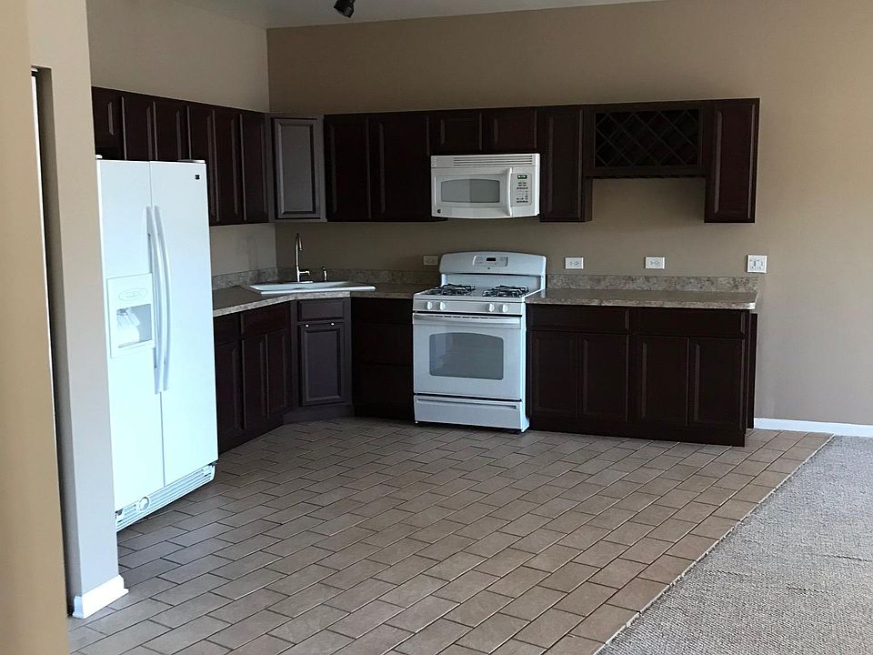 1st image of 4558 N Elston Ave #2