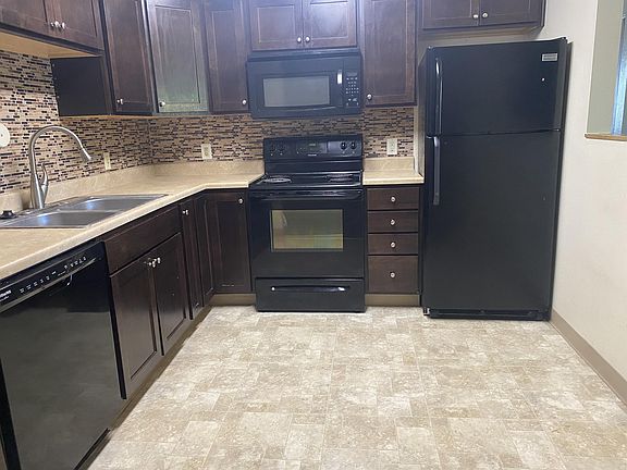 2nd image of 4370 Maricopa Dr #10608774