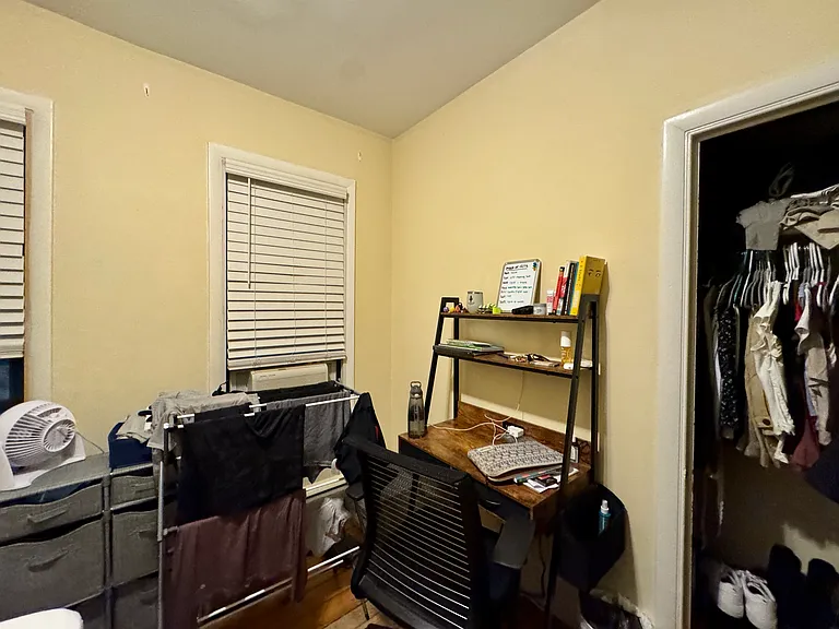 1516 Tremont St #3 — Photo 8