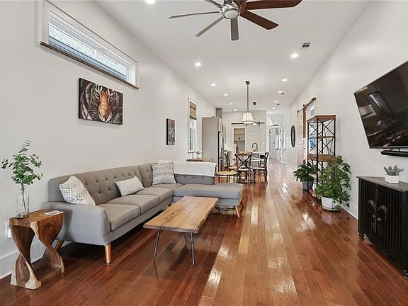 3rd image of 1712 Leonidas St