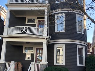 7 Chase St APT 1, Dorchester, MA 02125