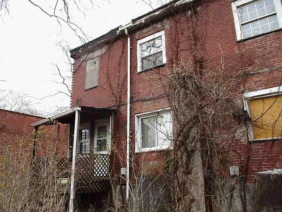 2nd image of 7926 Inglenook Pl
