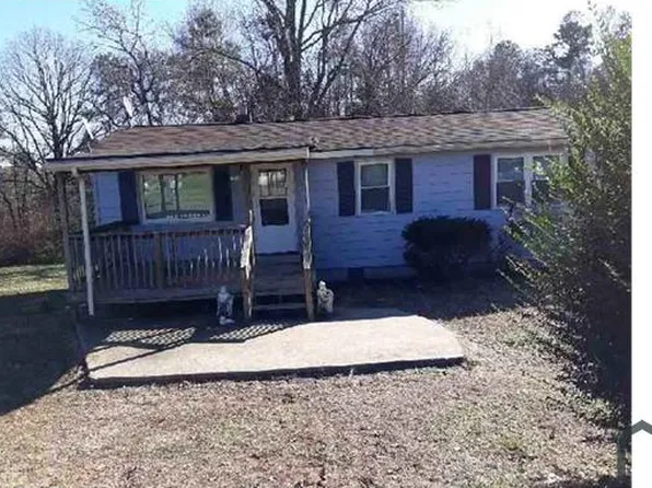 14621 Lodore Rd, Amelia Court House, VA 23002