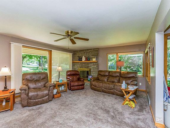 3rd image of 2620 McClain Dr