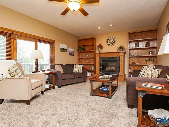 5th image of 5009 S Ash Grove Ave