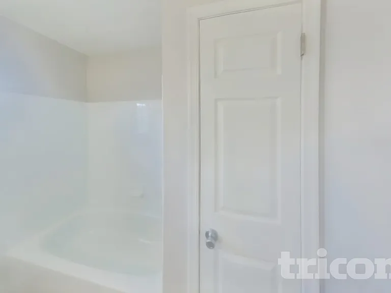 1206 Primrose Ln — Photo 13