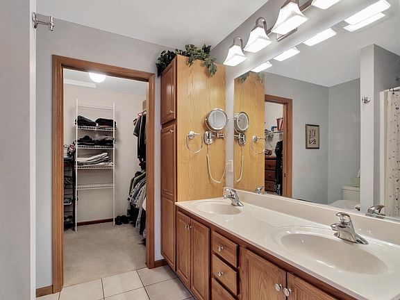5th image of 4371 Mariah Dr S