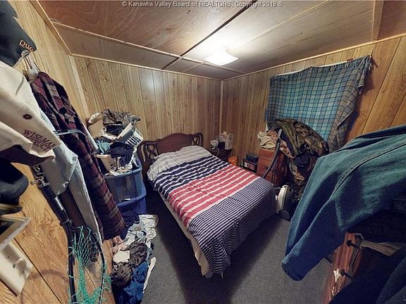3rd image of 11 Stowers Ln