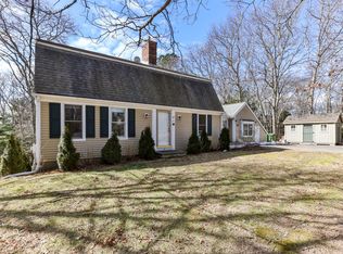 9 Fox Hill Ln, East Sandwich, MA 02537