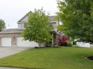 9844 S Sterling Park Cir, South Jordan, UT 84095
