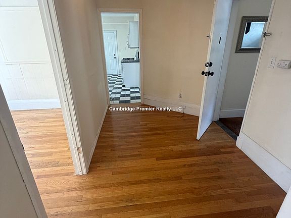 5th image of 214 Broadway #2