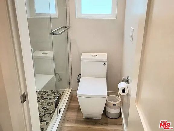 3rd image of 2503 Phelan Ln