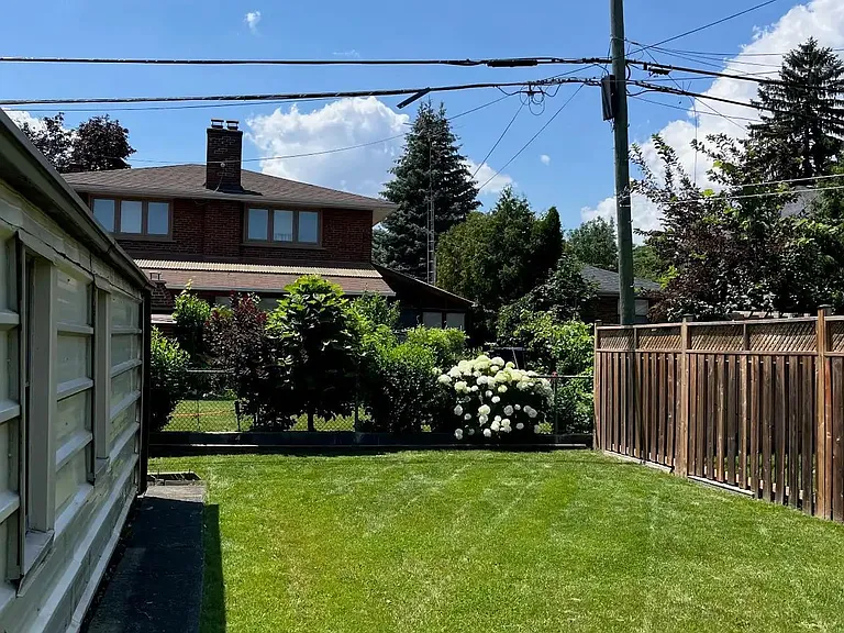 54 Charleston Rd — Photo 25