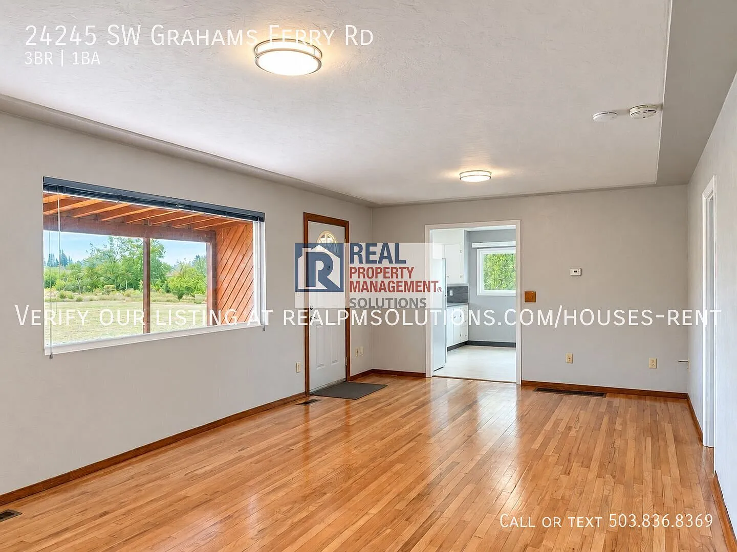 Spacious 3-Bedroom Sherwood Home on Approximately 1/2 Acre with Two-Car Garage — Photo 4