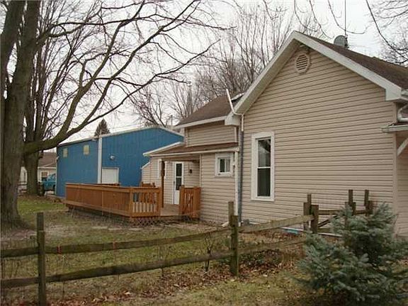 2nd image of 106 Maplewood Ave
