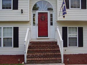 5th image of 6042 Village Ln