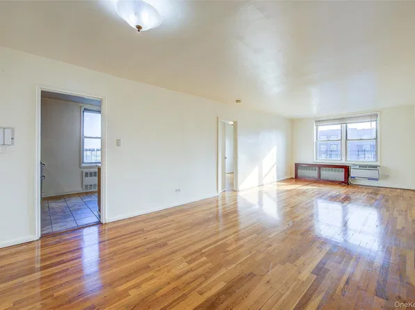 63-11 Queens Boulevard #G3, Woodside, NY 11377