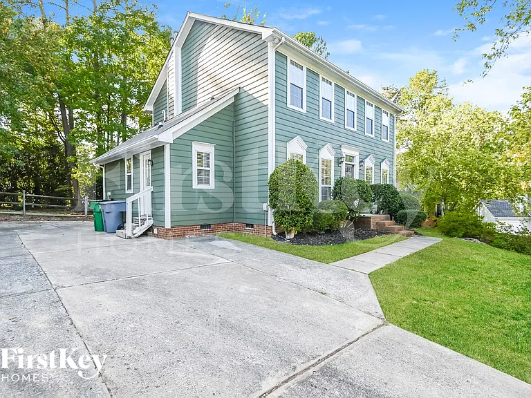 9906 Elsenham Ln — Photo 14