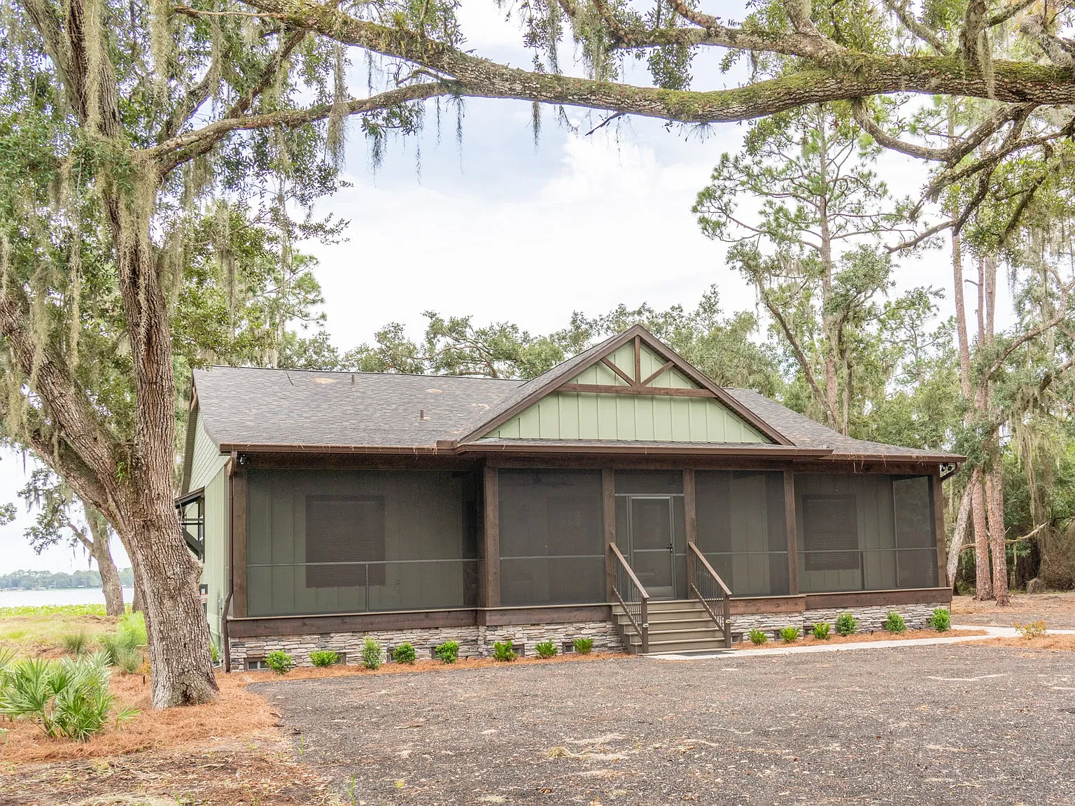 3 bed, 3119 sqft, $4,000 — Photo 3