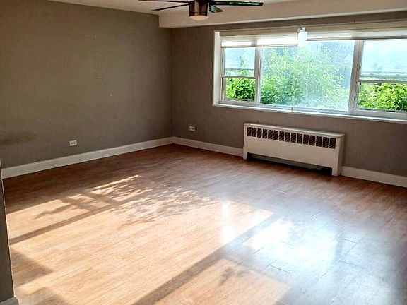 4th image of 6125 N Seeley Ave