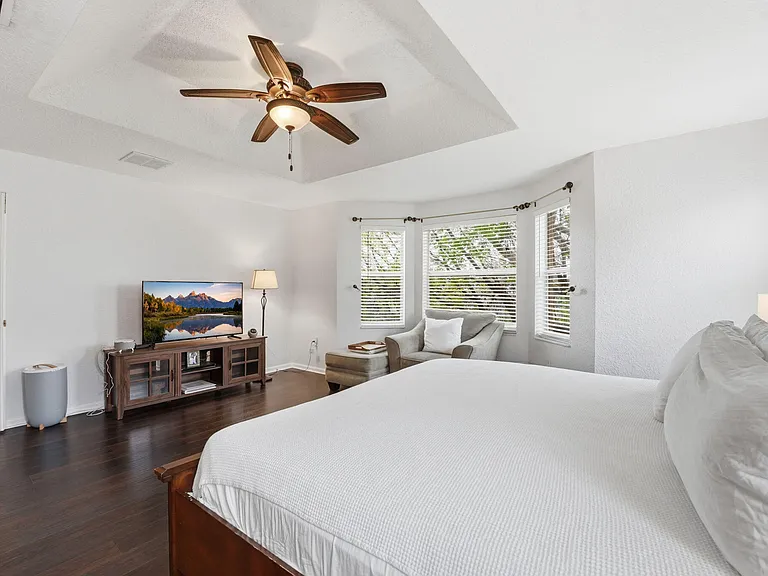 2753 Misty Oaks Cir — Photo 40