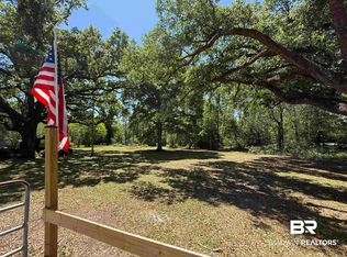 19530 Greenwood Rd E, Summerdale, AL 36580