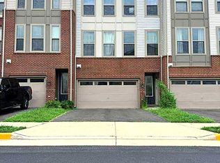 42422 Dogwood Glen Sq, Sterling, VA 20166
