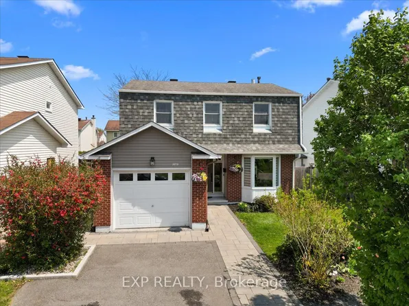 1073 Saint Germain Cres, Ottawa, ON K1C 2L7