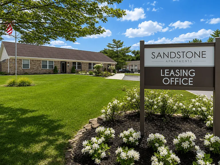 The Court at Sandstone Apartments — Photo 27