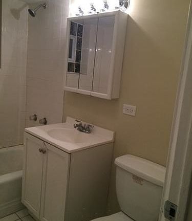 5th image of 6449 S Langley Ave #2