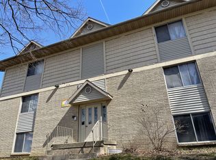 414 S Dubuque St #5/7, Iowa City, IA 52240